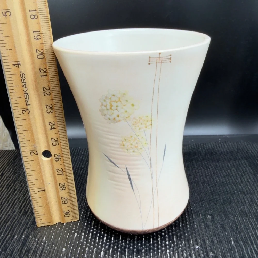 Croscill China Floral Ceramic Vase Cup Cream Yellow Flowers Ribbed‎ Texture VTG
